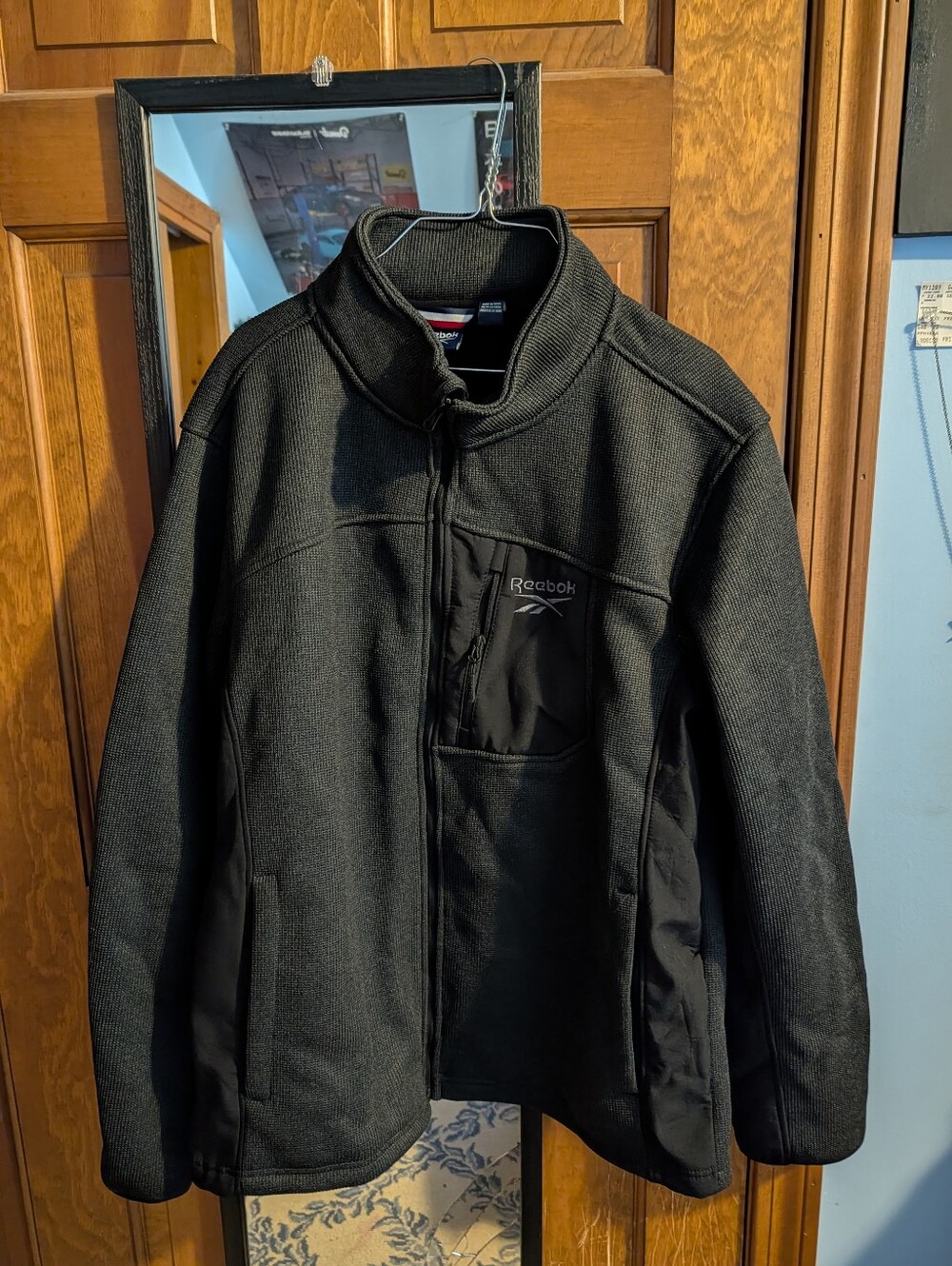 Reebok Black Lightweight Men's Zip-Up Shirt Jacket
